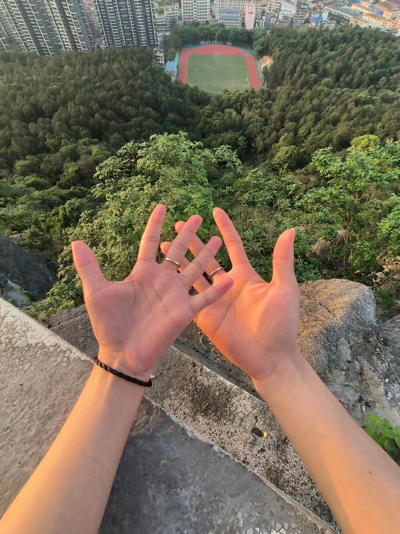 邱溅溅和杨发发